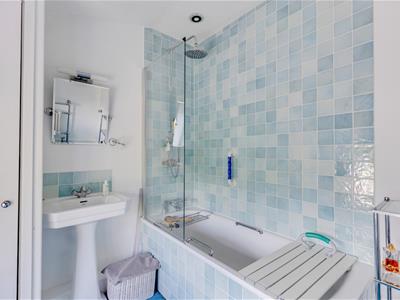 Picture 19